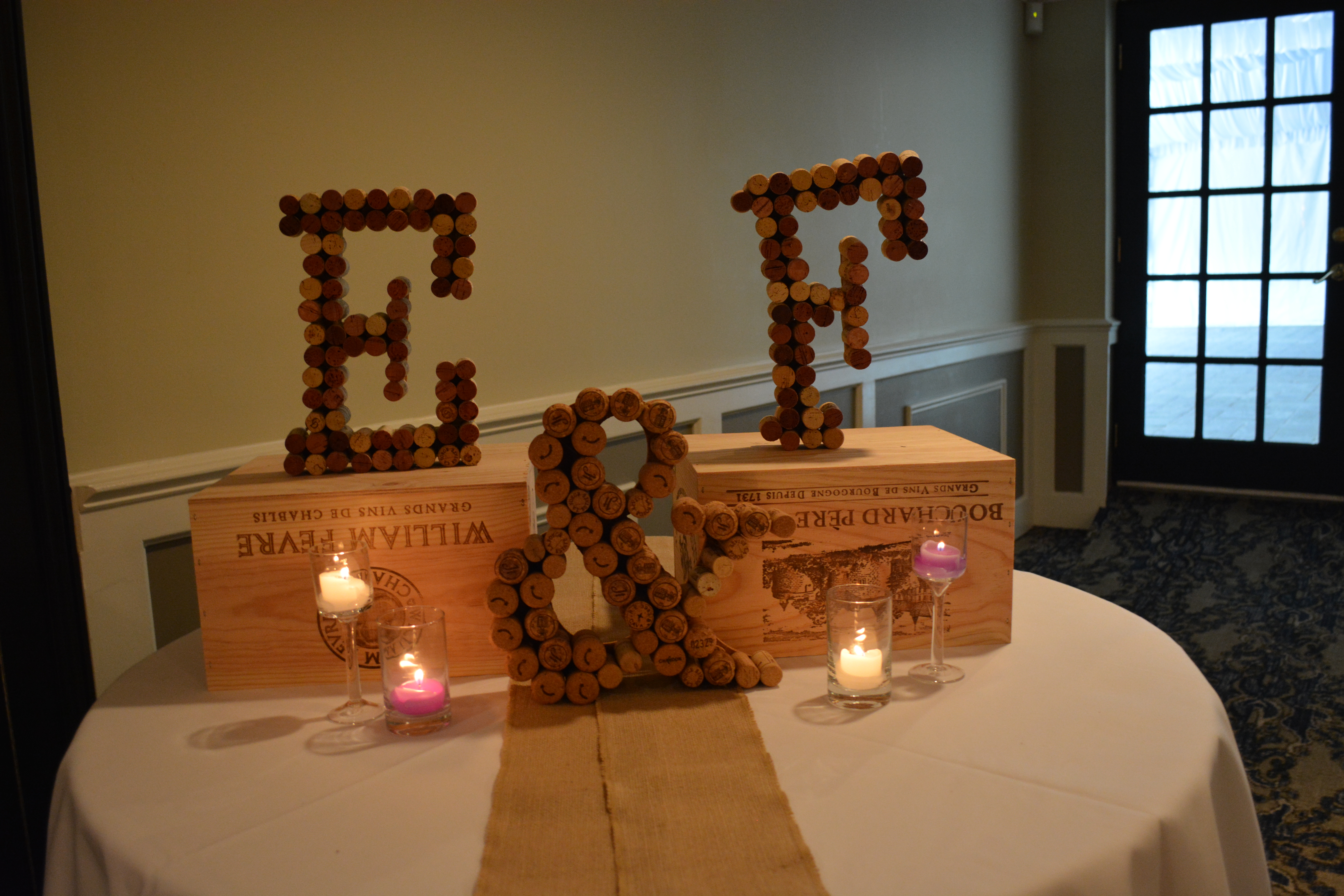 letter place card holders