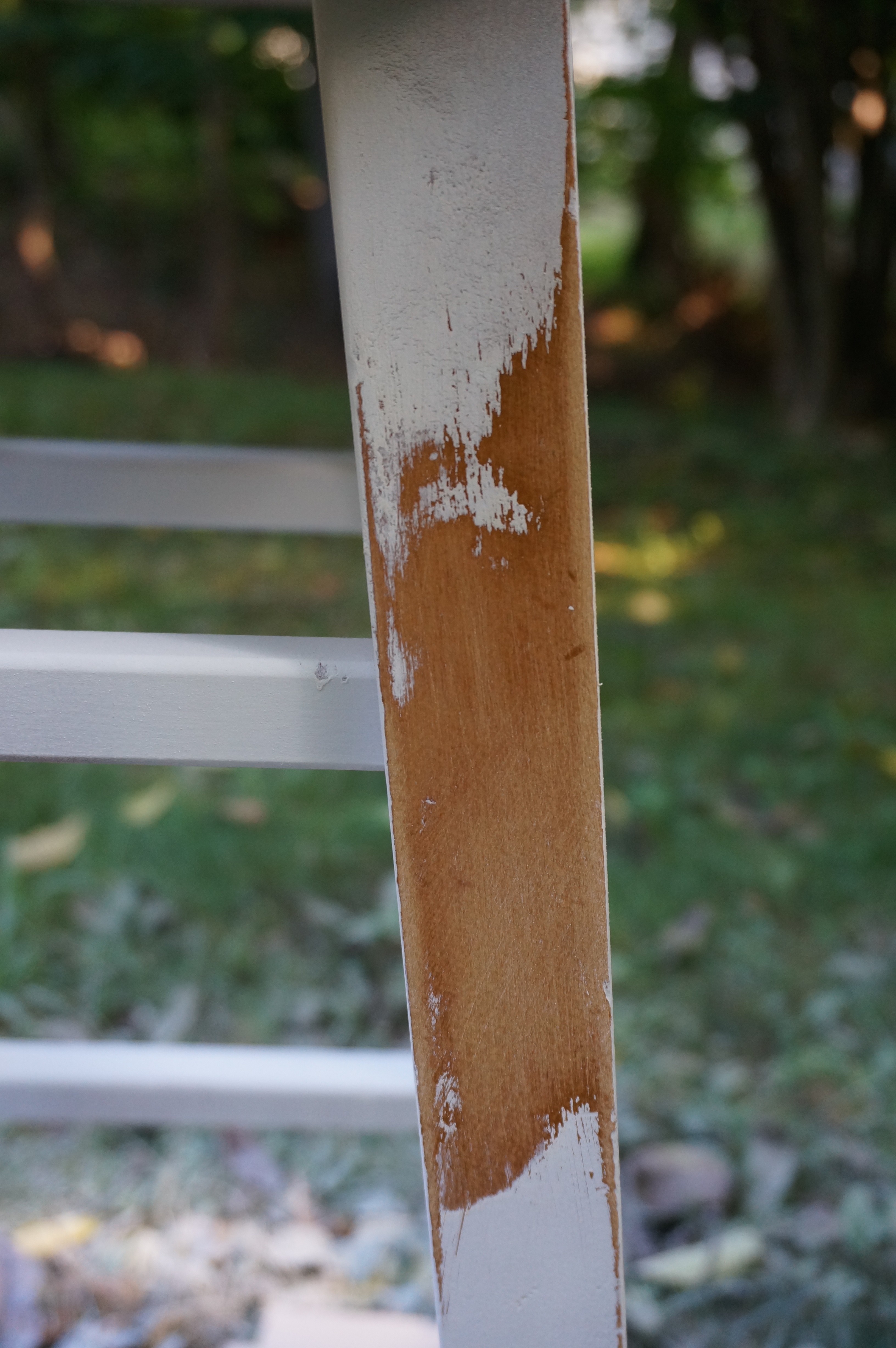 Stool Makeover - Gold Dipped Legs I Made2Style