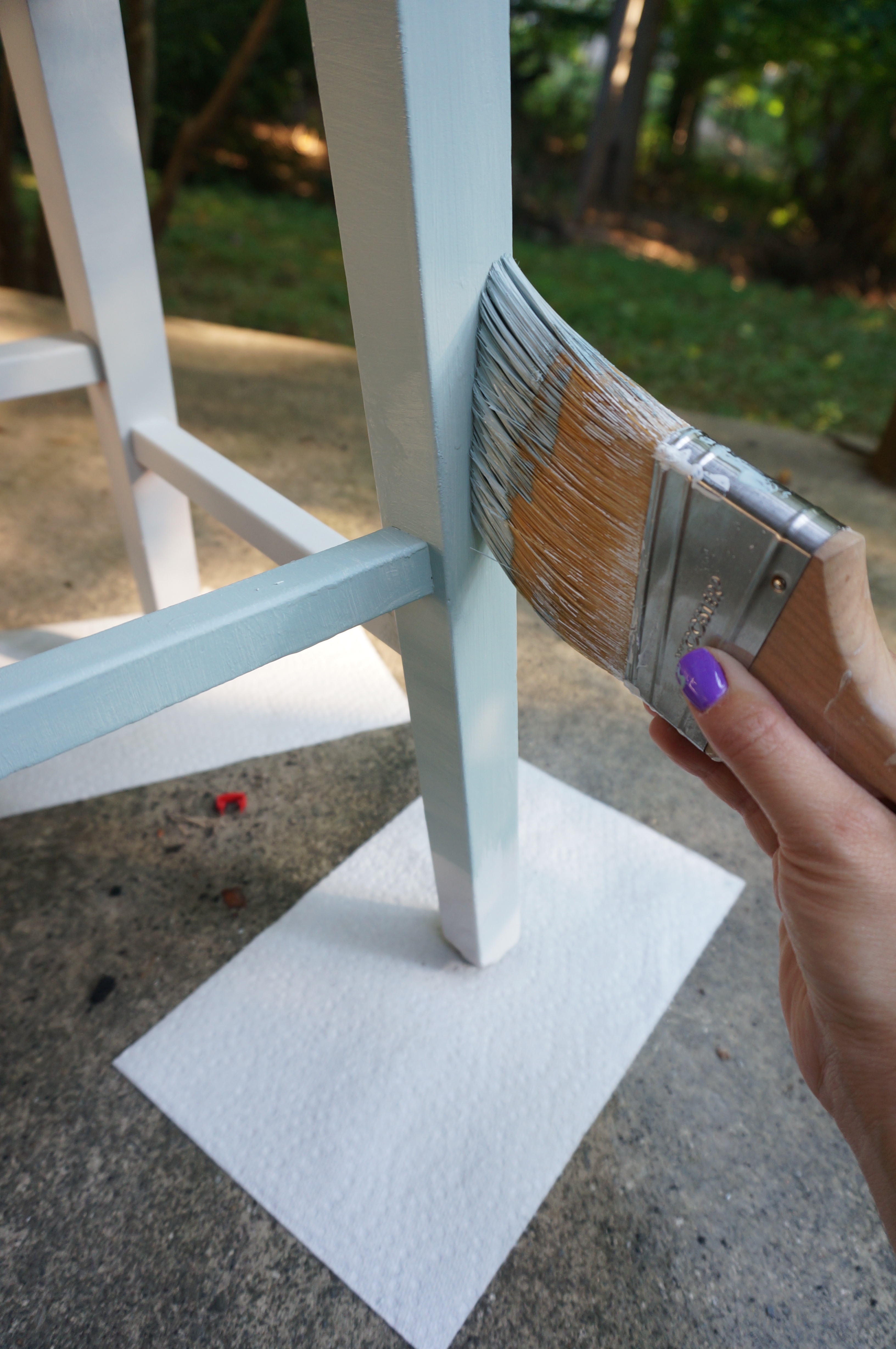 Stool Makeover - Gold Dipped Legs I Made2Style