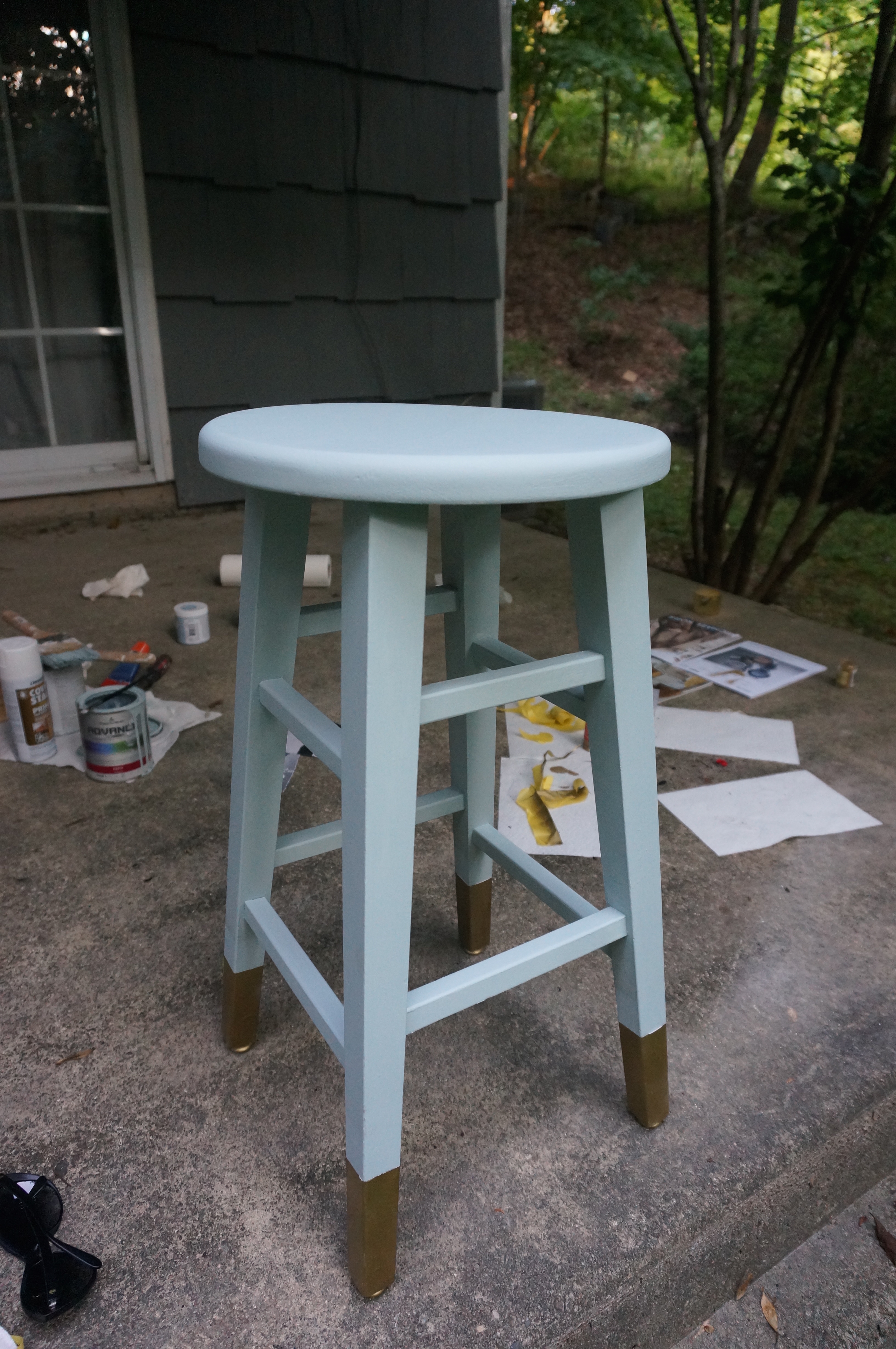 Stool Makeover - Gold Dipped Legs I Made2Style