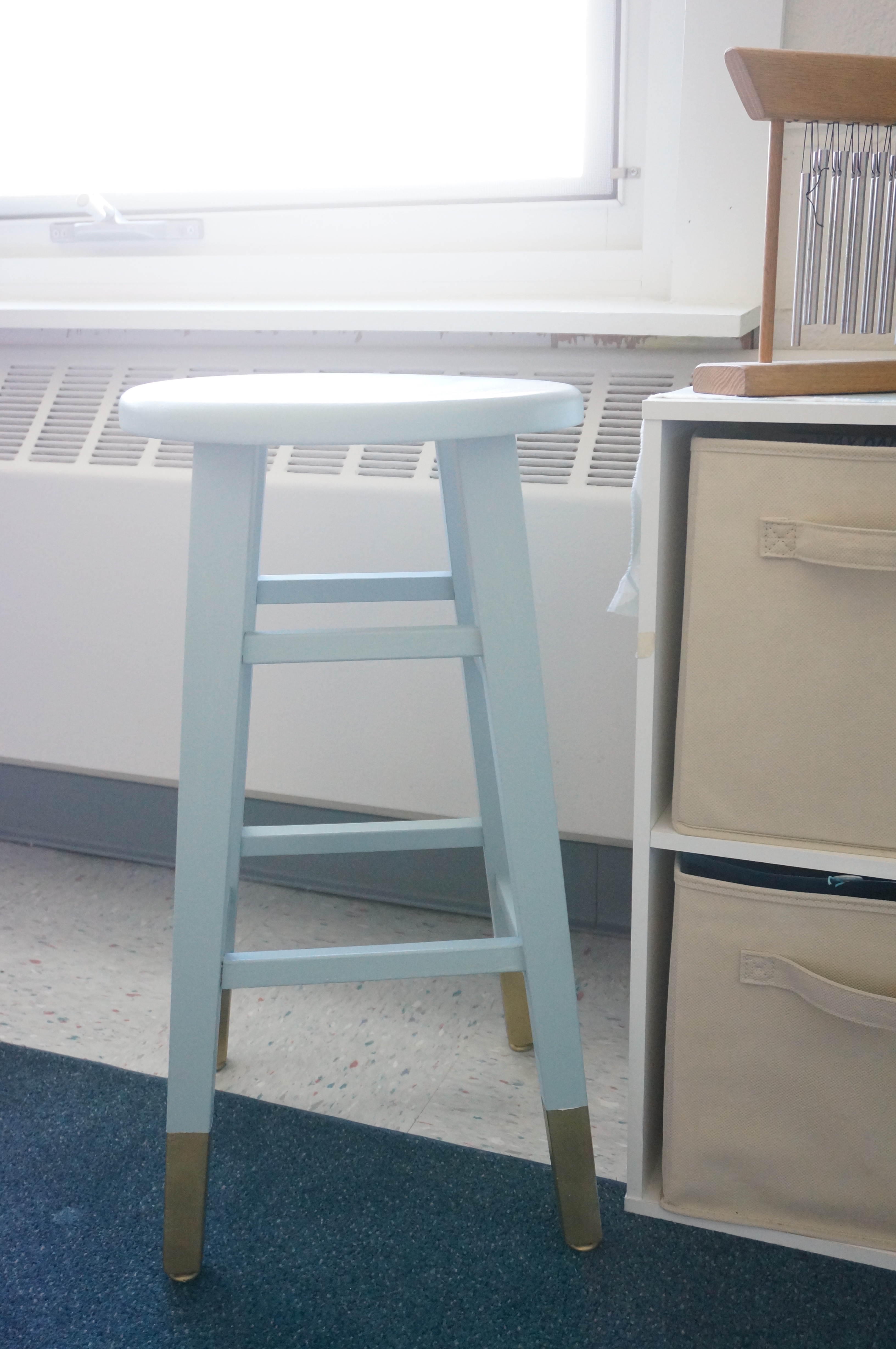 Stool Makeover - Gold Dipped Legs I Made2Style