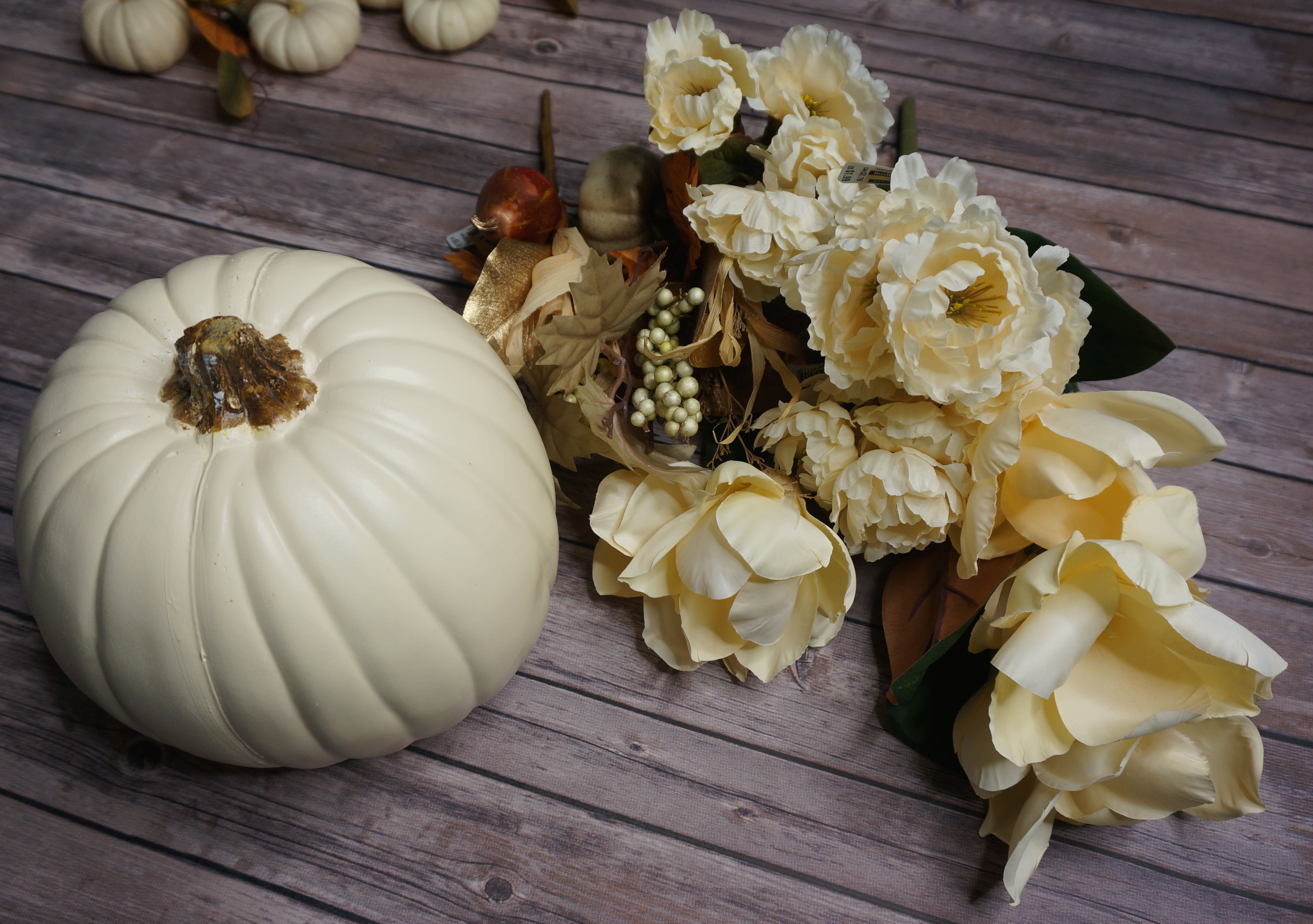 Fall Pumpkin Centerpiece