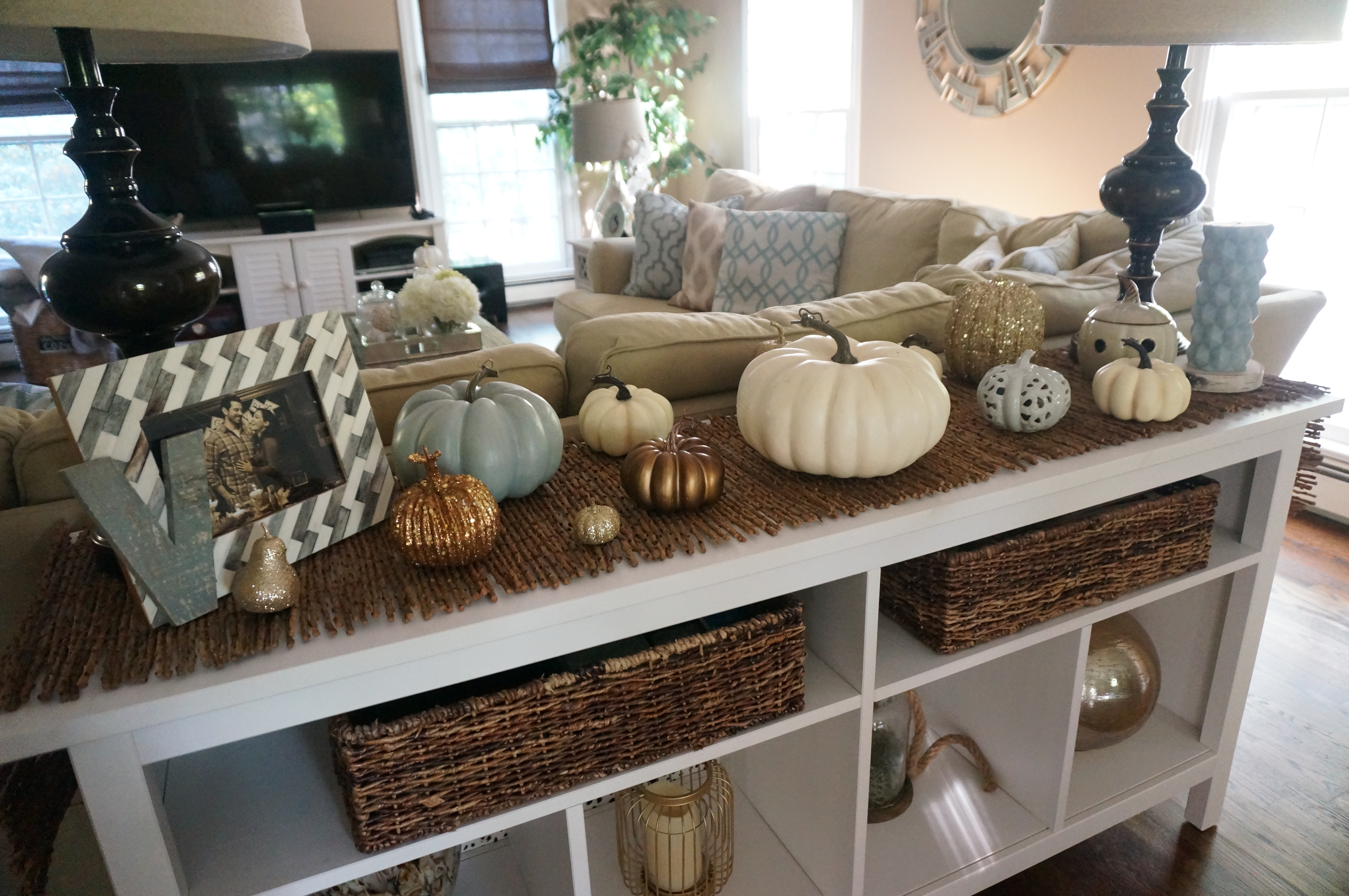 Fall Pumpkin Centerpiece