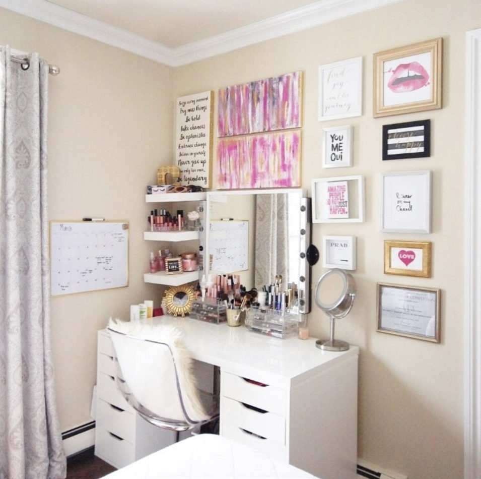 Makeup Vanity For Small Spaces Glamcor